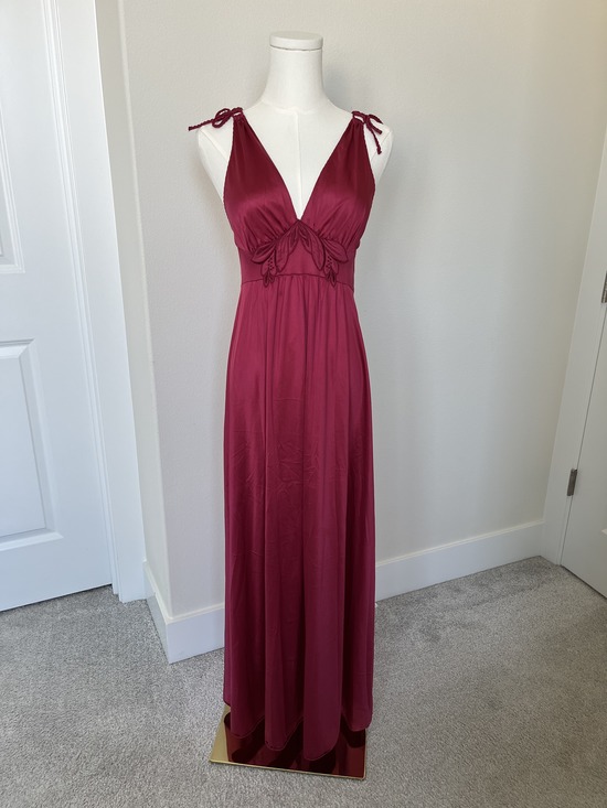 Vanity Fair Other - Vintage Vanity Fair Red Satin Slip Dress - Floral Applique Nightgown - Size XS